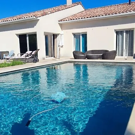 Les Pins Du Lac Lacoste  Exterior photo