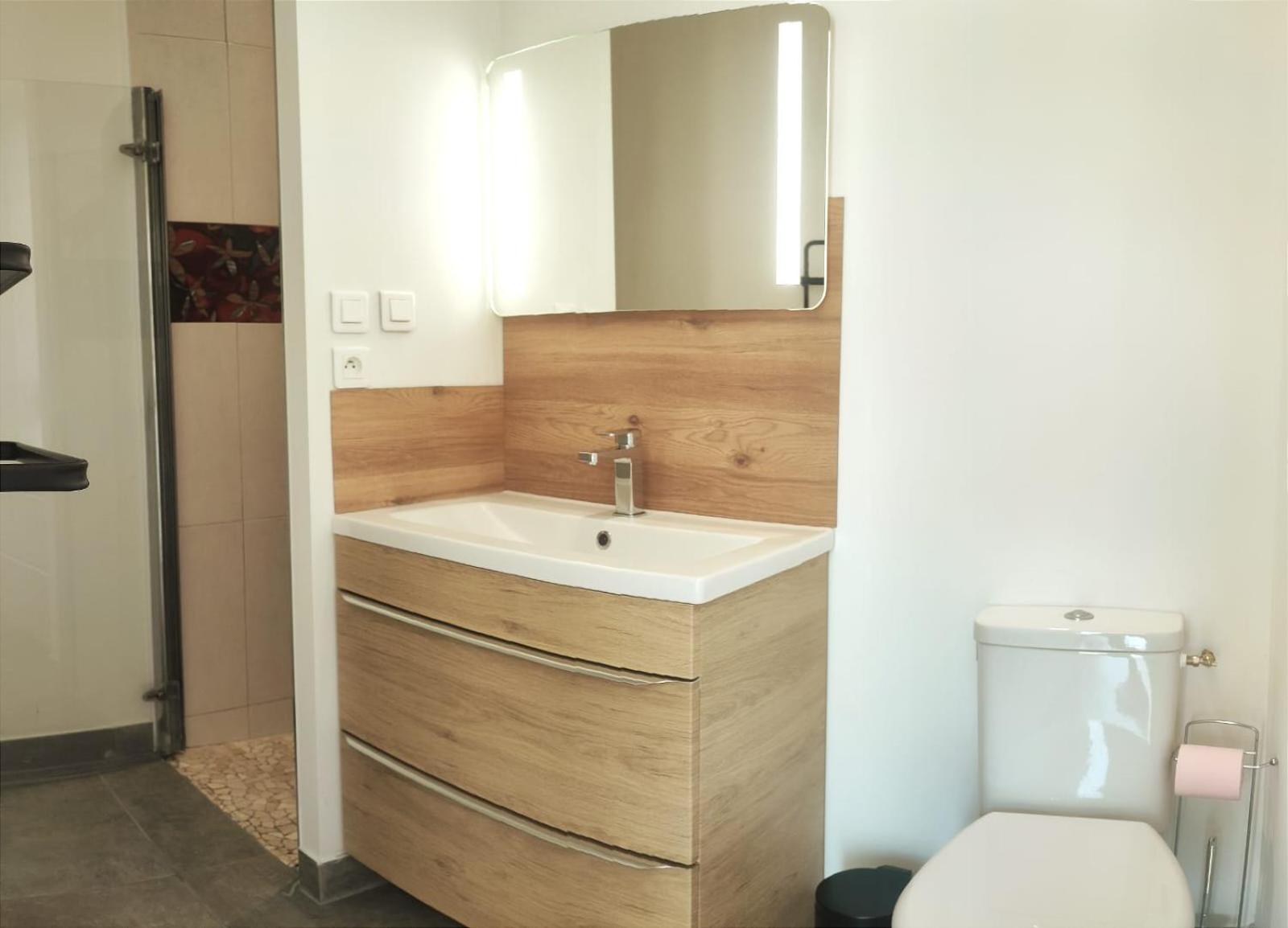 Les Pins Du Apartment *
